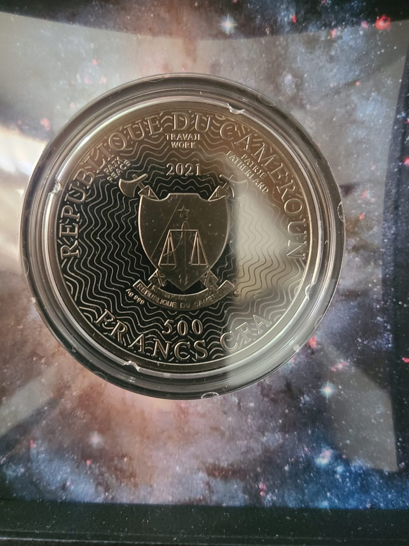 REPUBLICA CAMERUN 500 FRANCS 2021 EL SOL PROOF PLATA Y CARAT GOLD - Imagen 2