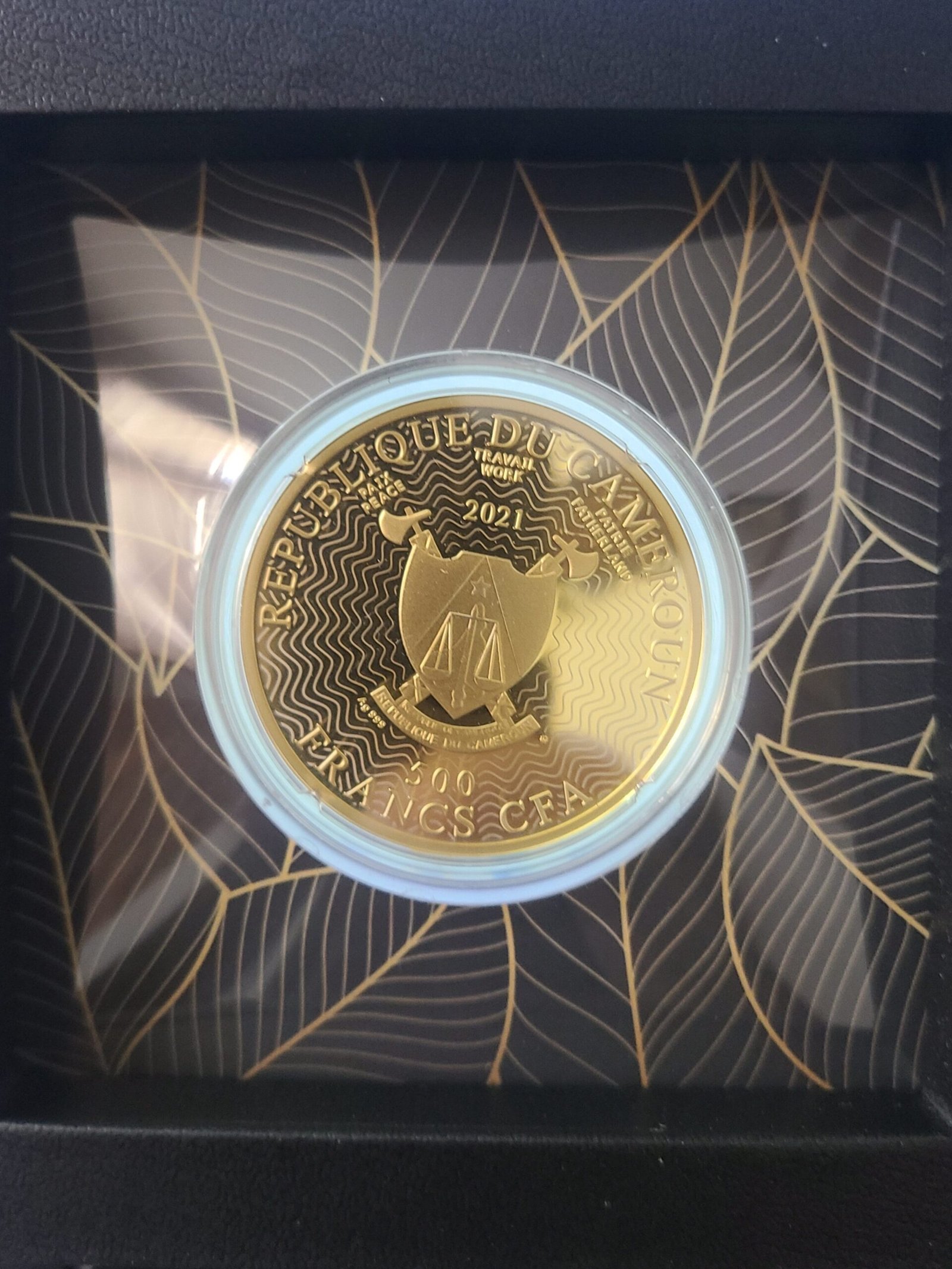 REPUBLICA CAMERUN 500 FRANCS 2021 EL ARBOL DE LA VIDA PROOF PLATA Y CARAT GOLD - Imagen 2