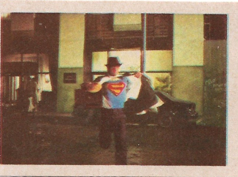 FIGURITA DE SUPERMAN 1977 N°106