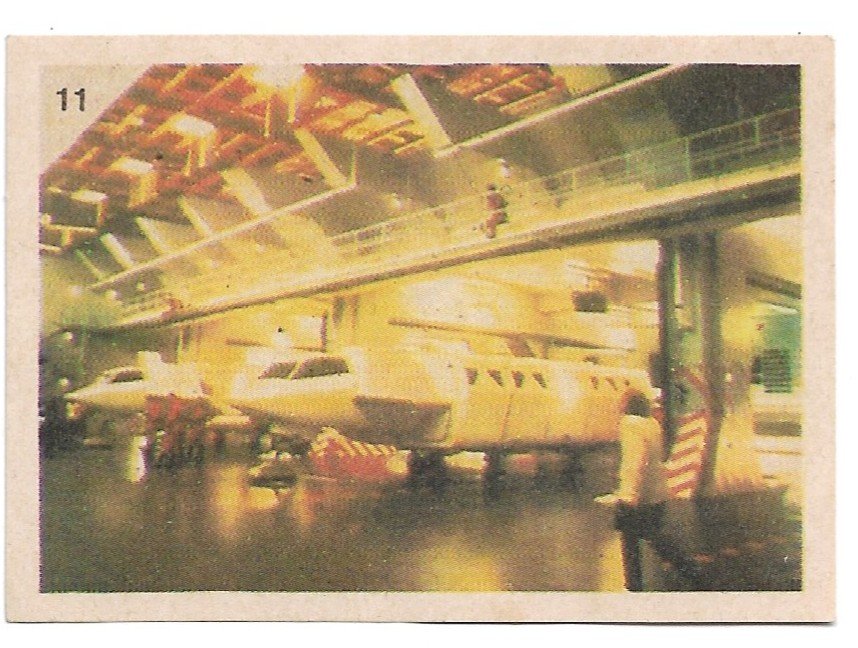 FIGURITA DE INVASÍON EXTRATERRESTRE 1984 N°11