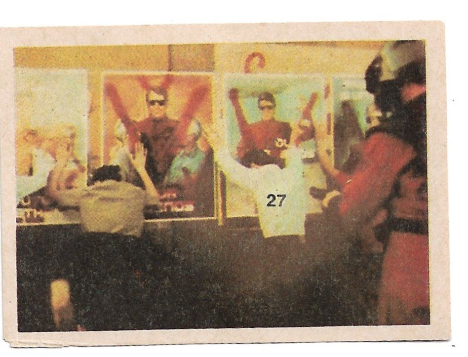 FIGURITA DE INVASÍON EXTRATERRESTRE 1984 N°27