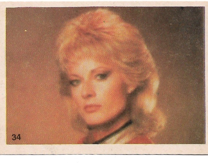 FIGURITA DE INVASÍON EXTRATERRESTRE 1984 N°34