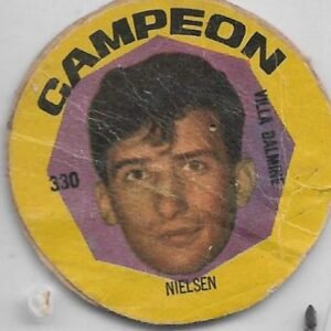 FIGURITA ARGENTINA CAMPEON 1966 NIELSEN N°330 VILLA DALMINE