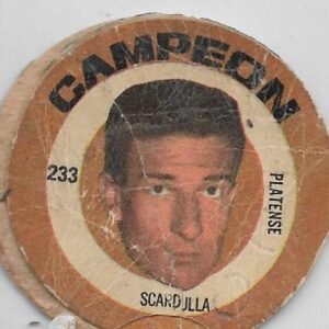 FIGURITA ARGENTINA CAMPEON 1966 SCARDULLA N°233 PLATENSE