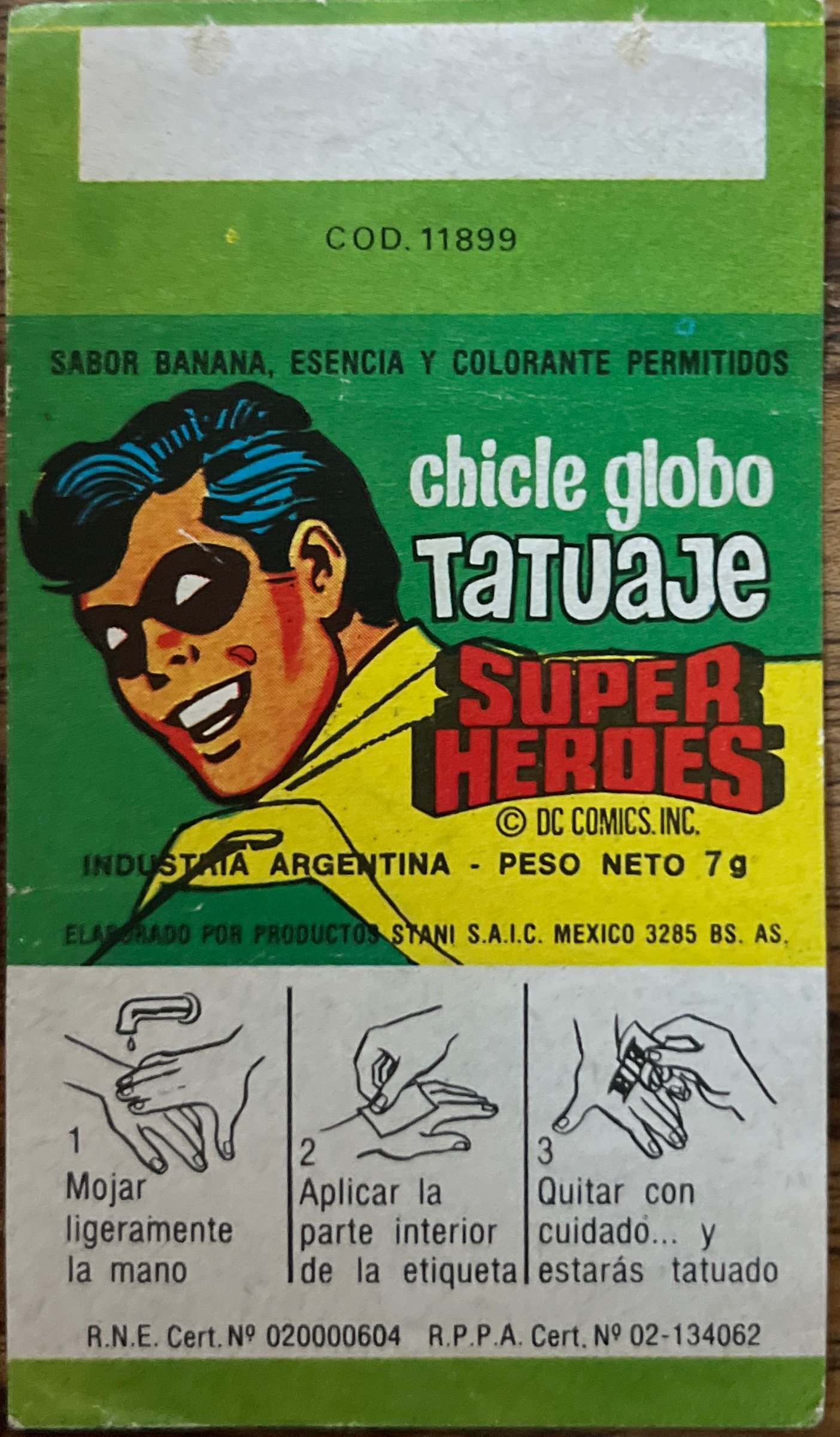 ENVOLTORIO FIGUS CHICLE STANI SUPER HEROES BATMAN