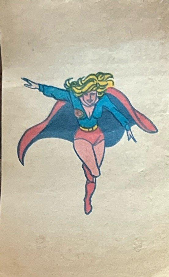 ENVOLTORIO FIGUS CHICLE STANI SUPER HEROES SUPERGIRL